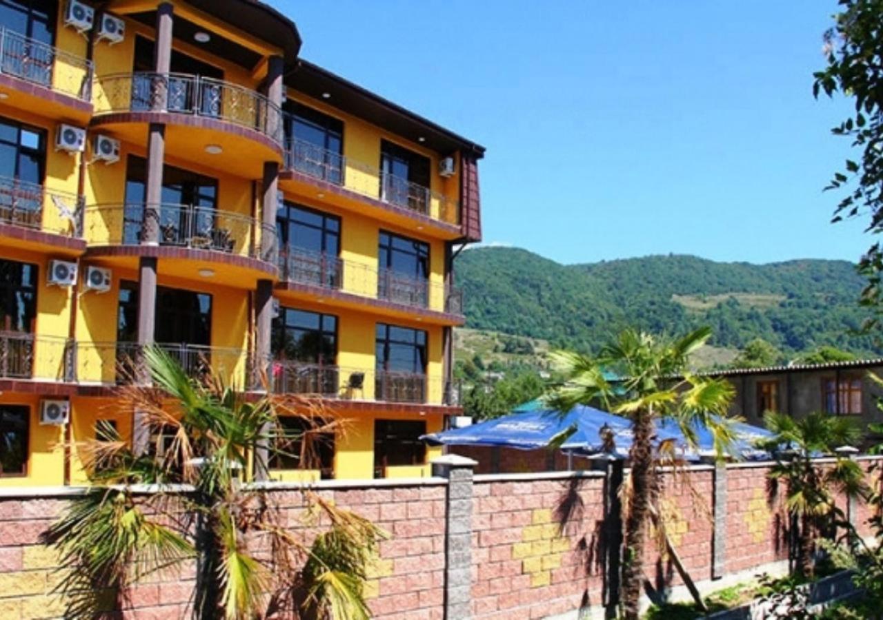 Коралл - Coral Sea Hotel Tsandrypsj Buitenkant foto