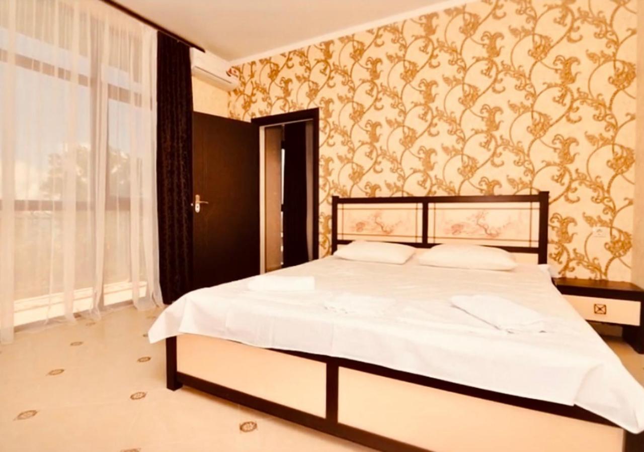 Коралл - Coral Sea Hotel Tsandrypsj Buitenkant foto