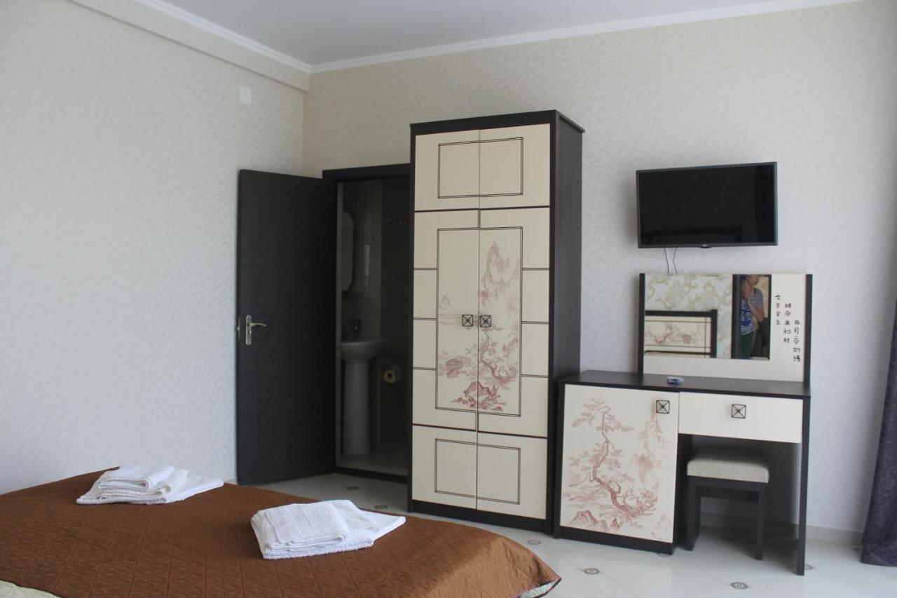 Коралл - Coral Sea Hotel Tsandrypsj Buitenkant foto